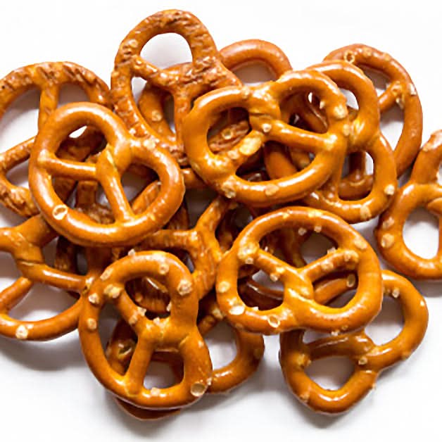 Tasty Harlequin Pretzels 35g